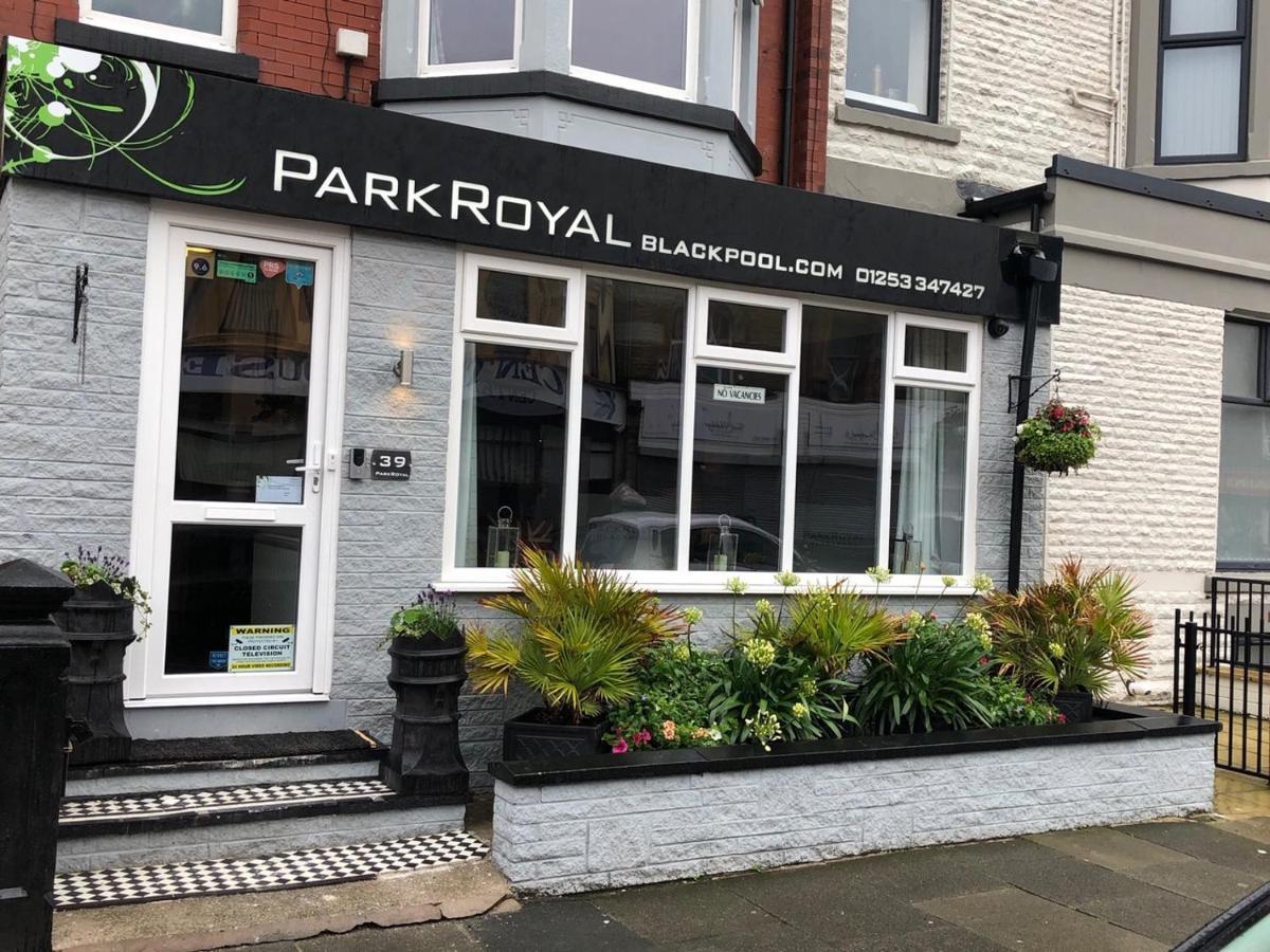 Parkroyal Blackpool Bagian luar foto